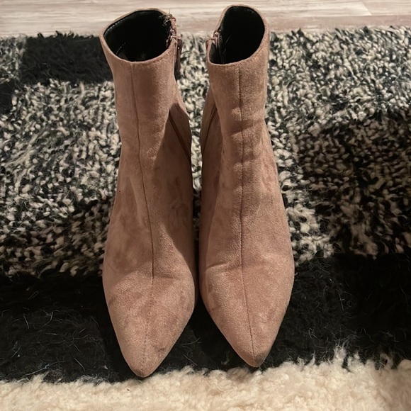 Fashion Nova brown booties size 9 - Picture 2 of 8